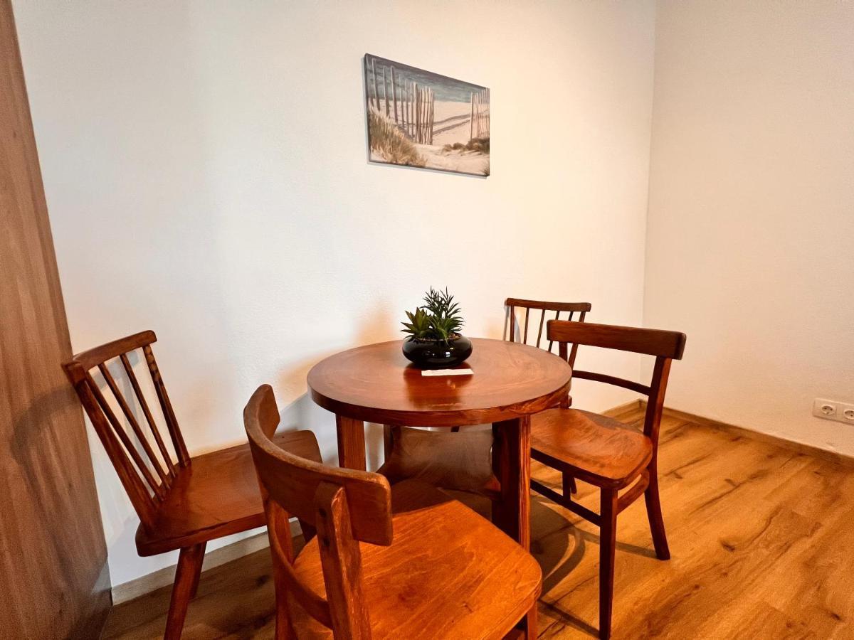 Perfekte Lage! Ganze Wohnung Burgblick Residenz Санкт Файт ан дер Глан Екстериор снимка