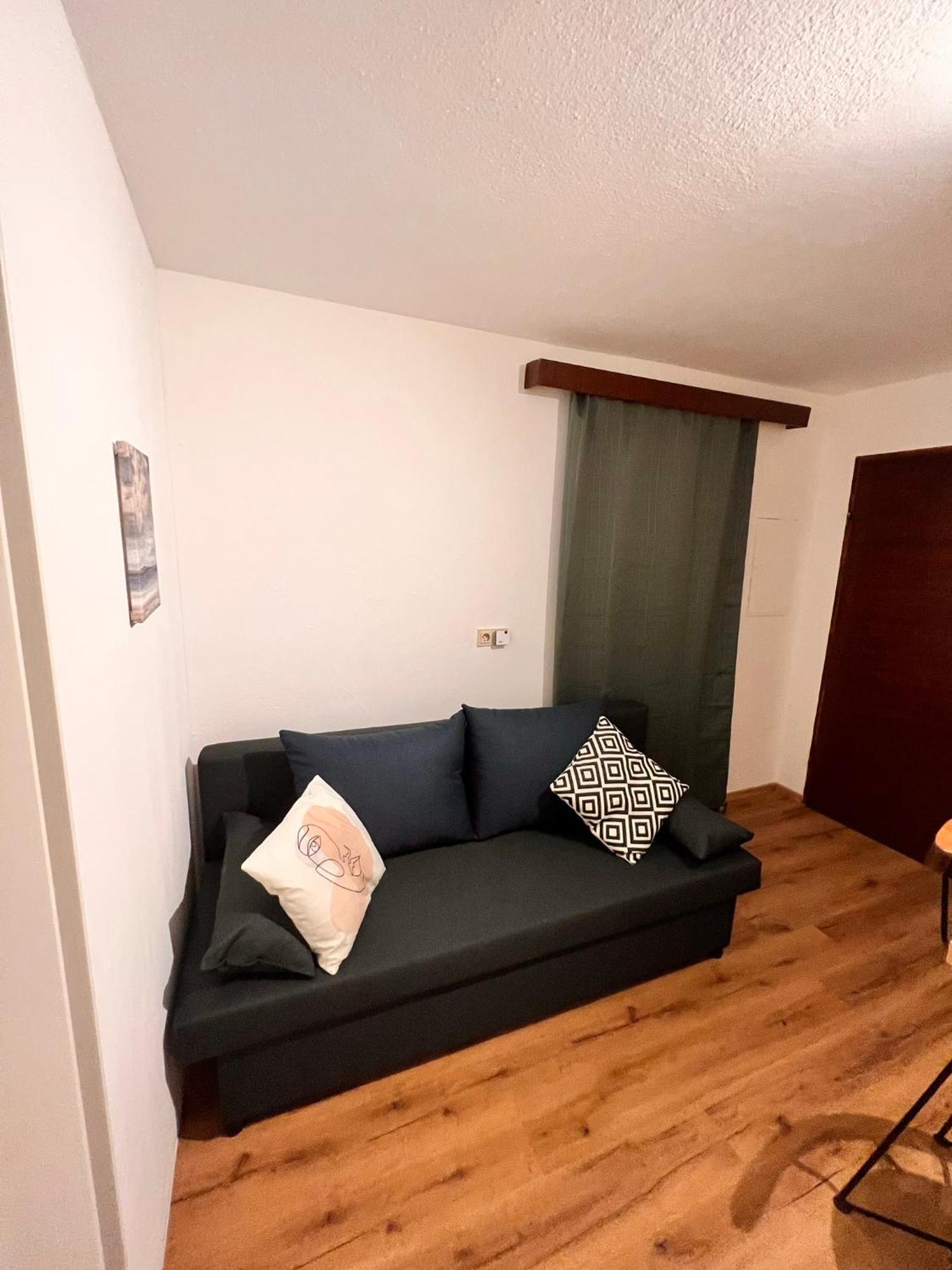 Perfekte Lage! Ganze Wohnung Burgblick Residenz Санкт Файт ан дер Глан Екстериор снимка